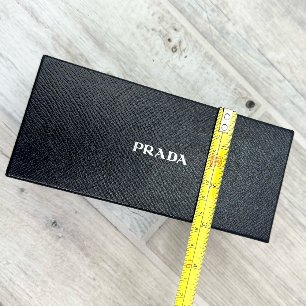 Prada Storage Box #22 - Picture 6 of 7